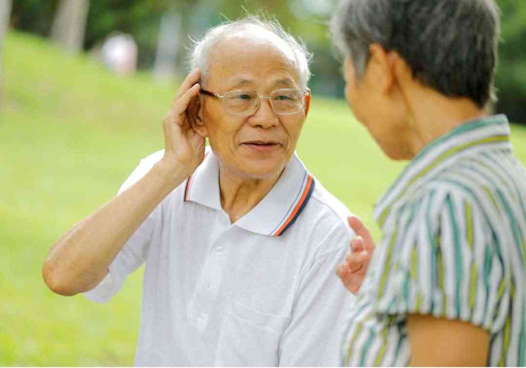 World Hearing Day: A senior couple staying connected through clear and active listening.